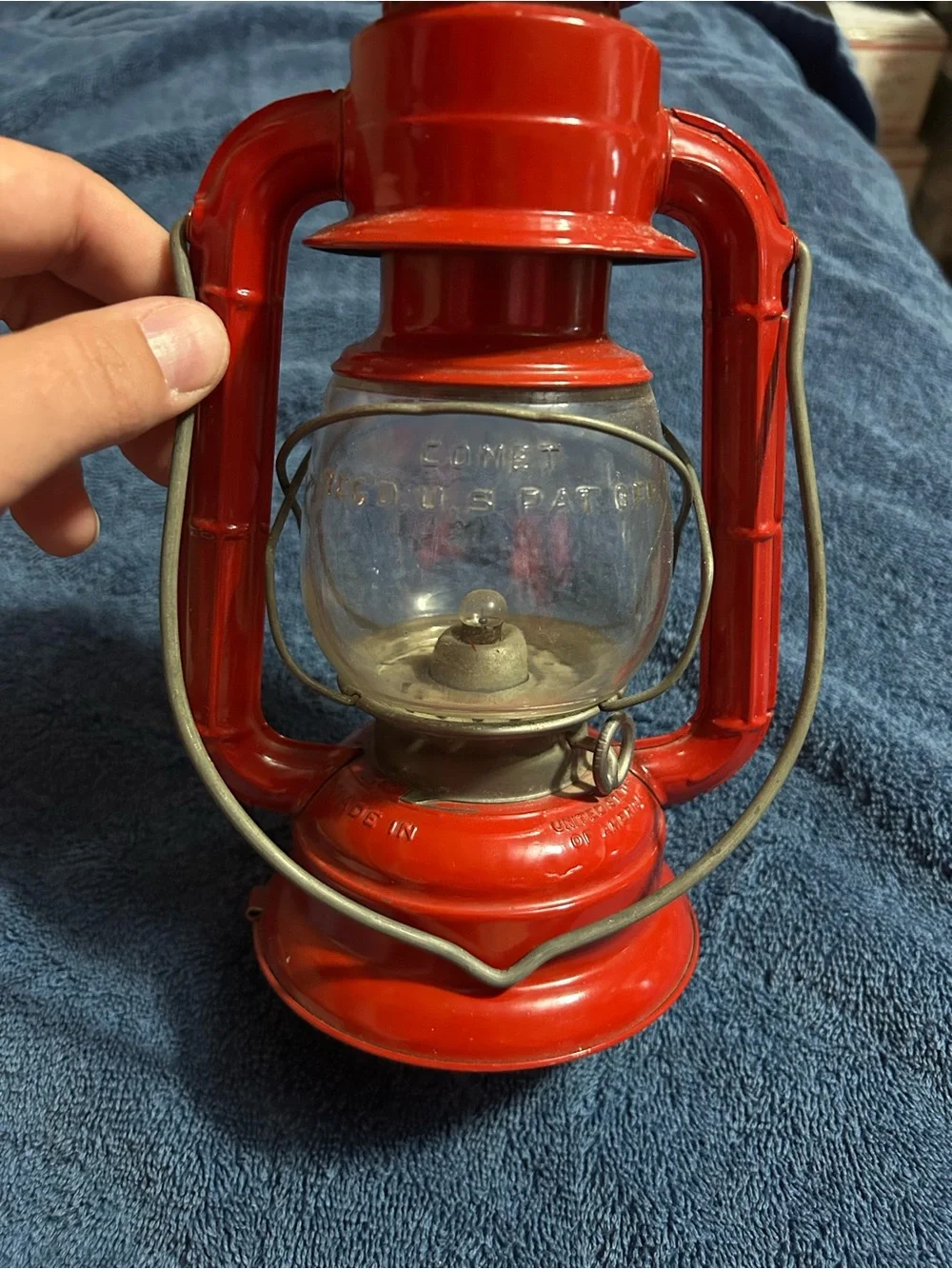 Dietz Comet bright red